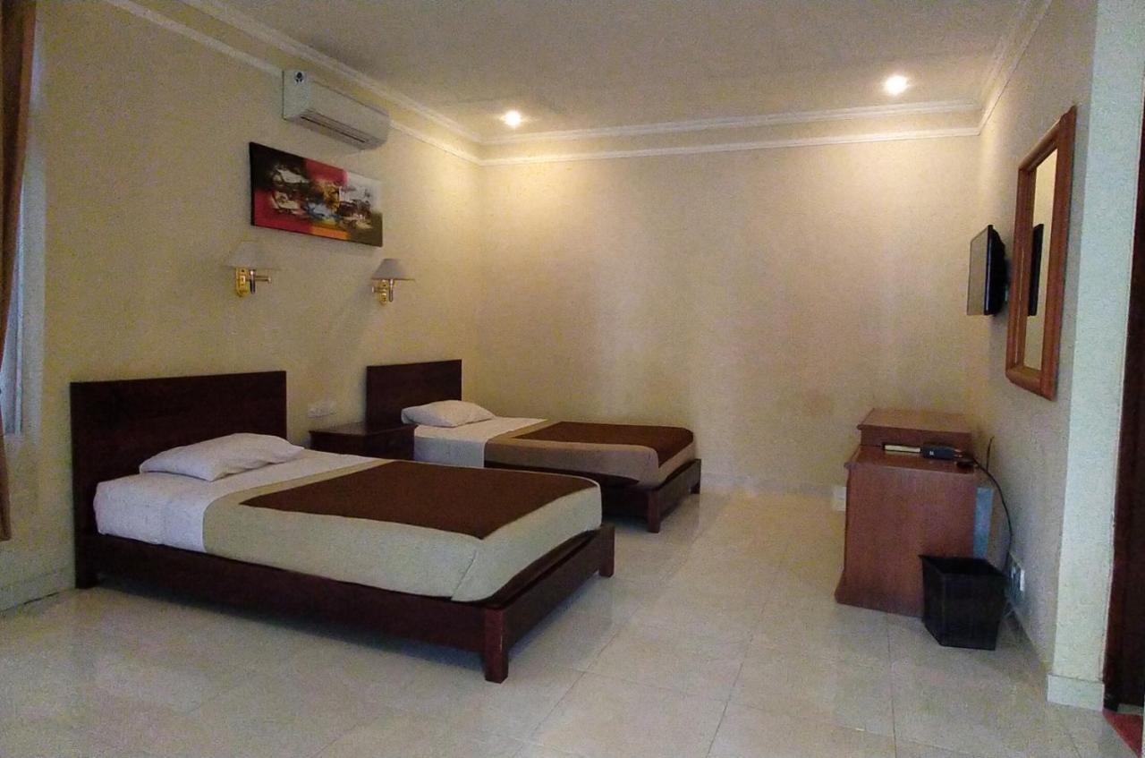 Mascot Hotel סנגיגי מראה חיצוני תמונה